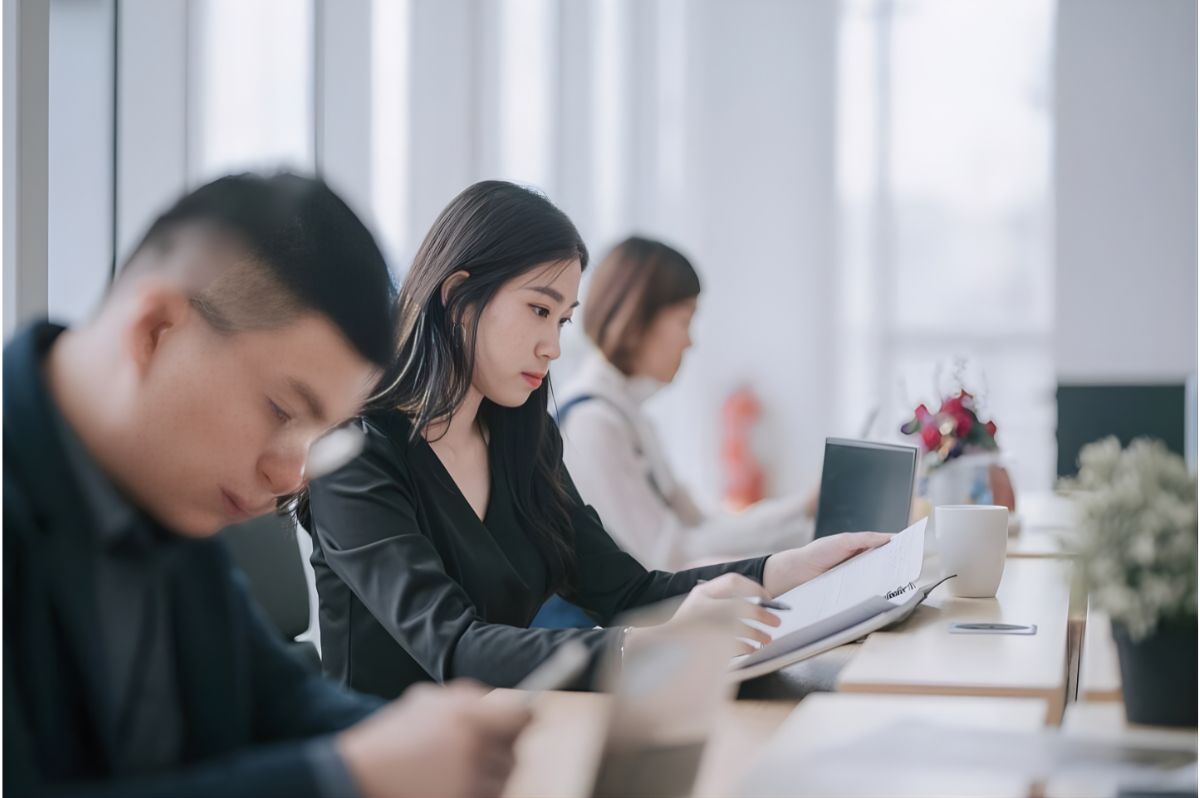 thi-truong-lao-dong-2026